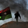 LIBYE: LES FORCES DE KADHAFI PROGRESSENT VERS BENGHAZI