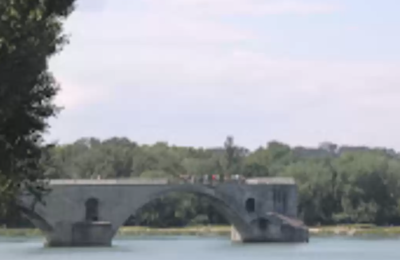 2015 05 le pont d Avignon (84 VAUCLUSE)