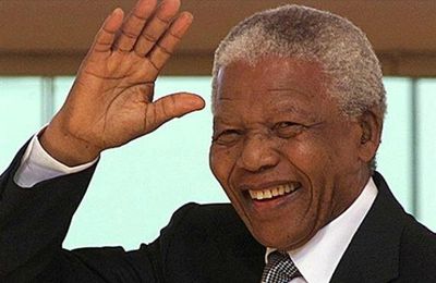 Nelson Mandela le symbole mondial de la lutte contre le racisme est mort. 