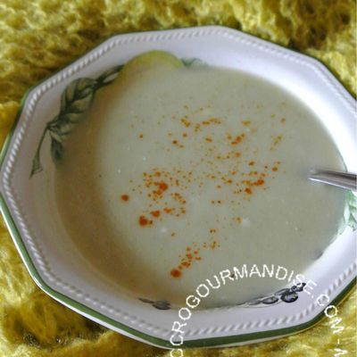 Déclinaison autour du concombre n°1 : Soupe de concombre - Et si on cuisinait le concombre autrement ?