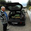 12 10 02 On cherche des pommes pour la semaine du goût. Merci Claude !