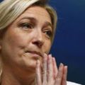 Marine Le Pen: La "guerre des égos à l'UMP entraînera la mort du mouvement"