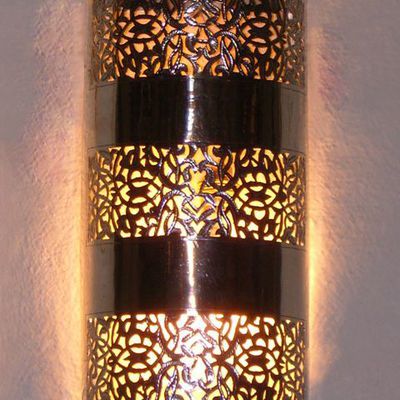 Moroccan Wall Light, Sconce delicately chiselled patterns. Moroccan Decoration