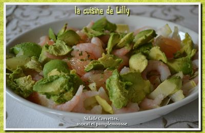 Salade aux crevettes, avocat et pamplemousse