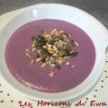 Velouté de chou rouge aux pommes et lait de coco pour Octobre rose