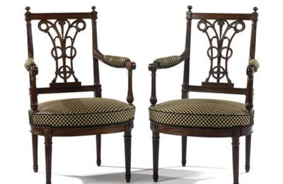 Paire de fauteuils. Estampillés G. Jacob. Fin de l'époque Louis XVI. 