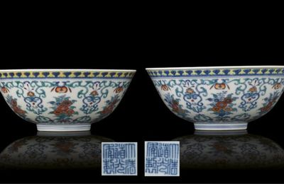 A fine pair of doucai bowls, Daoguang six-character sealmarks and of the period (1821-1850)