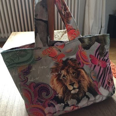 Sac sauvage de grande....