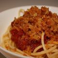 Spaghetti à l'arrabiata et chapelure ailée