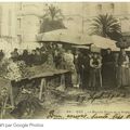 Le marché sur la place de la Préfecture