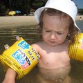 Adele, en grande concentration dans l'eau du