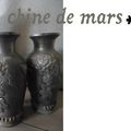 j'ai craqué sur deux petits vases en étain (assez