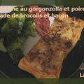 Tarte fine poire-roquefort, salade de brocolis au bacon 