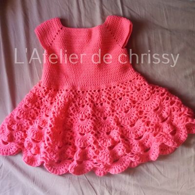 petite robe en laine et son chapeau 