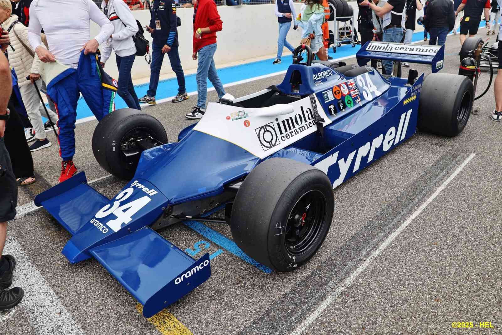 Tyrrell 011 Cosworth_10 - 1982 [UK] HL_GF