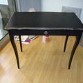 Table, coiffeuse patine noire et or