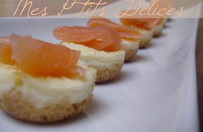 Mini-cheesecakes au saumon fumé