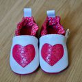 Chaussons "coeur rose"
