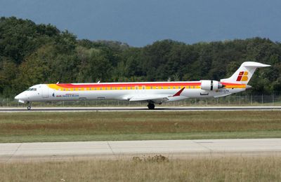 AIR NOSTRUM / CRJ-1000 / EC-LPN / 09-09-2012 / Photo: Luengo Germinal.