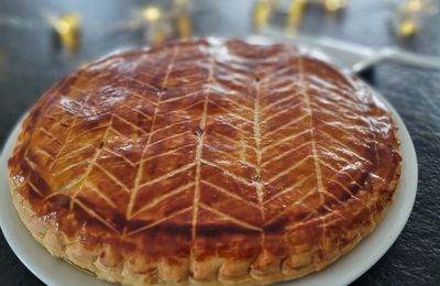 Galette des rois frangipane aux noix 