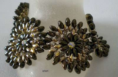parure twin beads