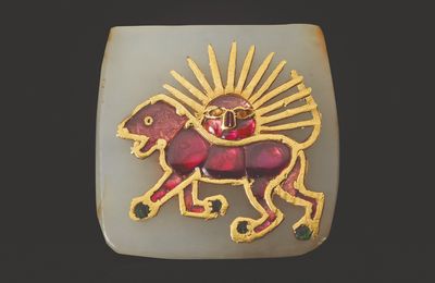 A jeweled jade plaque, India, circa 1800