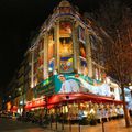 Trompe l'oeil sur les Champs Elysées - paris