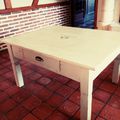 Table basse en pin vieilli en vente