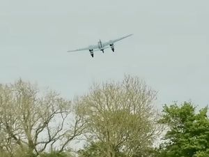 Un chasseur bombardier le De Havilland Mosquito.
