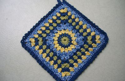 POTHOLDER #2