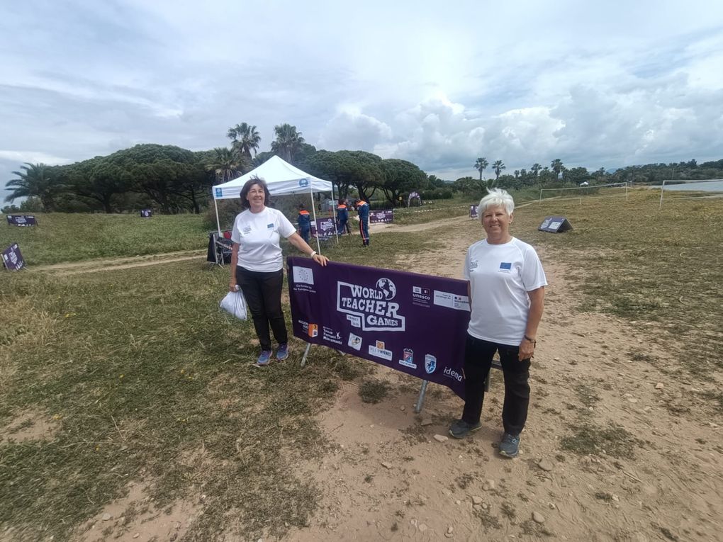 5 bénévoles de Toulon Marche Nordique aux World Teacher Games