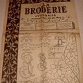 JOURNAL DE BRODERIE POUR TROUSSEAU