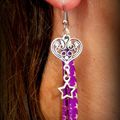 Du biais violet étoilé ... un coeur en arabesques ... une étoile ... une paire de boucles d'oreille !