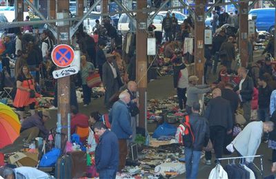 Agenda des marchés des biffins à Croix de Chavaux (Montreuil)