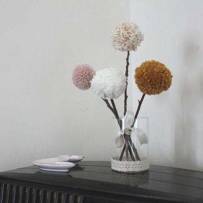 Je vous ai apporté des pompons (TUTO INSIDE)