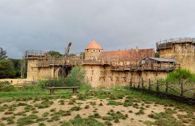 La visite du château de Guédelon, dans l'Yonne, le dimanche 22 août de 10h à 16h