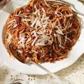 Spaghetti all'amatriciana (Spaghettis à la sauce tomate piquante)