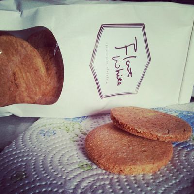 {Shanghai} Flat white, coffee & cookies~