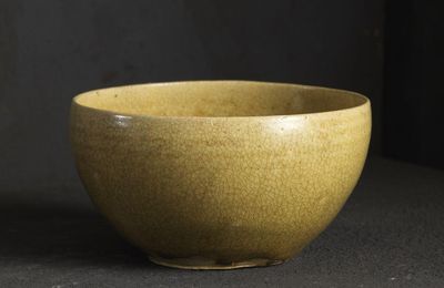 Coupe, Vietnam, dynasties des Lý- Trần, 13°-14°siècle