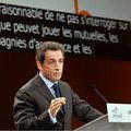 Dépendance : Nicolas Sarkozy mise sur les assurances privées 