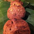 Petits choux chocolat et noix de coco aux éclats de noisettes