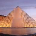 Pyramide du Louvre