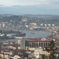 PASSAGE D'UNE PENICHE SUR LE RHONE...