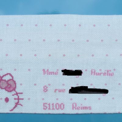 Enveloppe brodée hello kitty