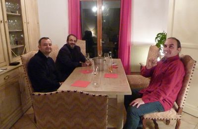 Domaine de Lauzières: Equinoxe 2012, Chablis : Thomas Pico Beauregard 2010, Château Les Granges d' Or 1928 ( Médoc blanc)