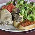 Cuisses de lapin confites et salades ***