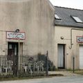 un p'tit godet à Côté un p'tit panier à Côté Goulven Finistère café épicerie