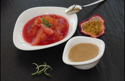 Soupe d'agrumes au basilic et crème aux Carambars
