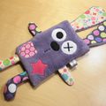 Doudou plat lapin violet blanc