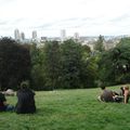 Vue depuis le parc des Buttes-Chaumont